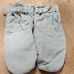 Cozy Gray Kids Mittens